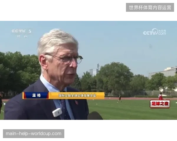 法国队需充分利用FIFA规定的降温暂停，进行快速补水和战术调整
